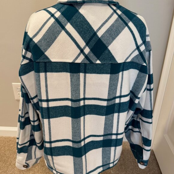 Womens Large LOVE TREE Heavyweight Green & White Plaid Flannel Jacket Button Up - Picture 2 of 3